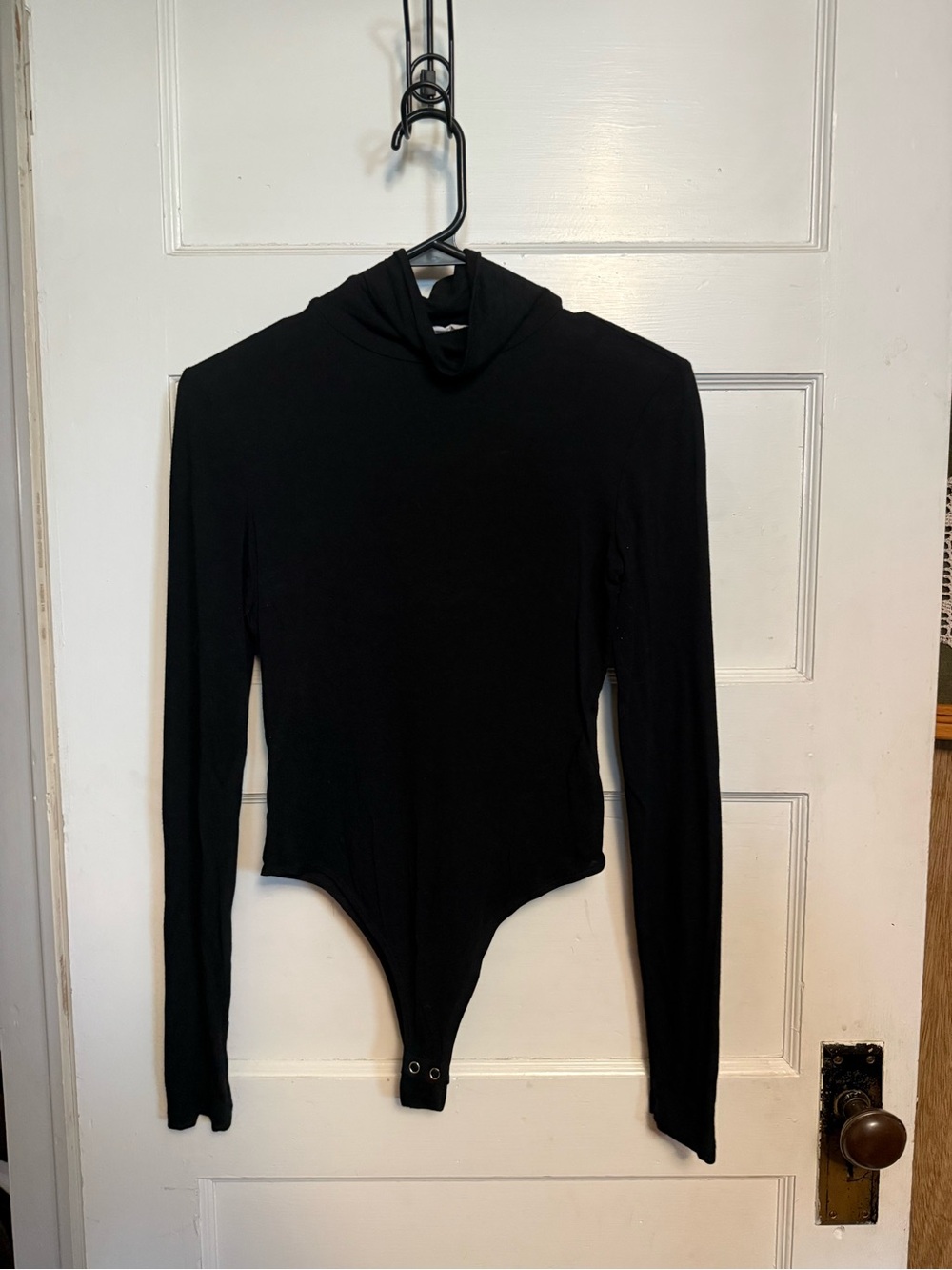 Double Zero black long sleeve mock/turtle neck bodysuit Size Small